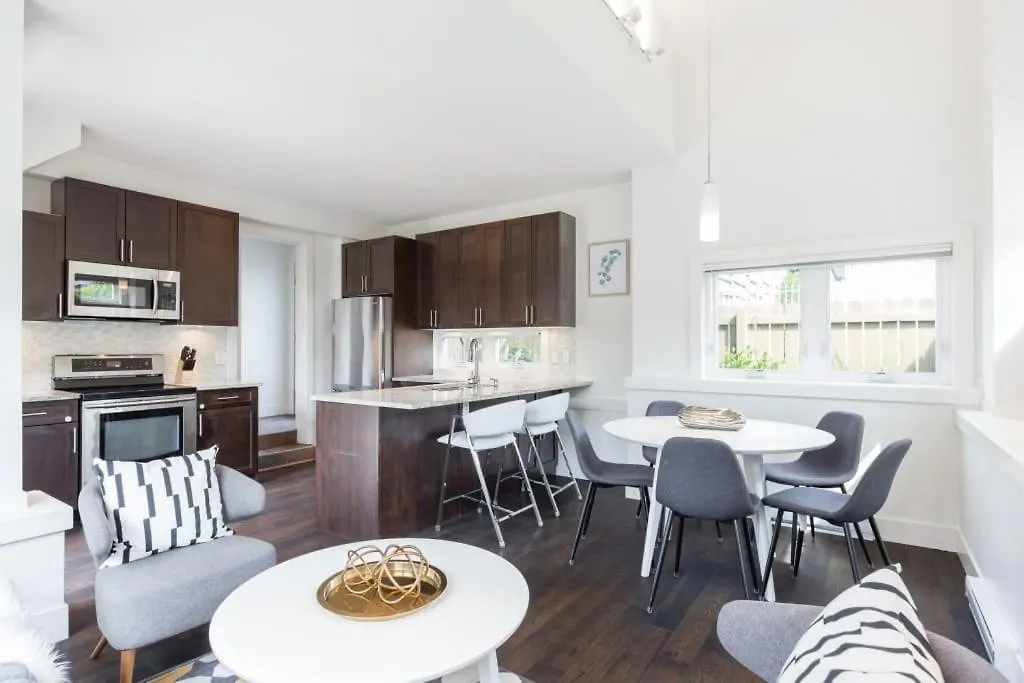 West Coast Luxury Living Villa Vancouver 0*,